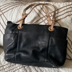 Used Michael Kors tote. No MK tag